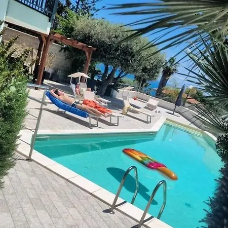 Villa Al Tramonto